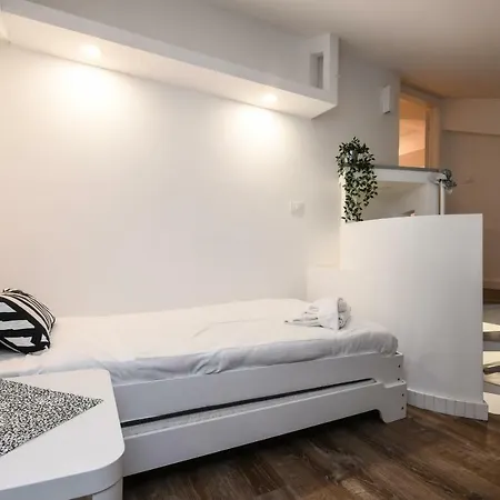 Costa D'oro Deluxe Apartament